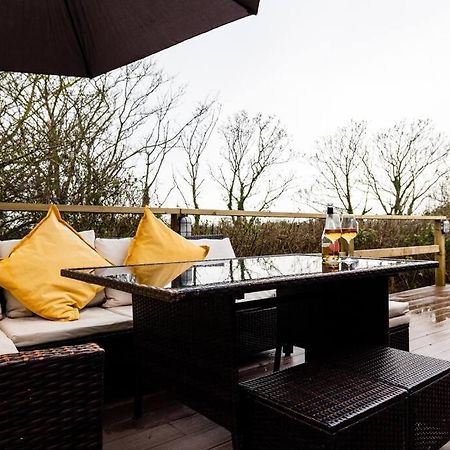 The Woodland Lodge - Wood Fired Hot Tub And Firepit Hambleton Exteriér fotografie